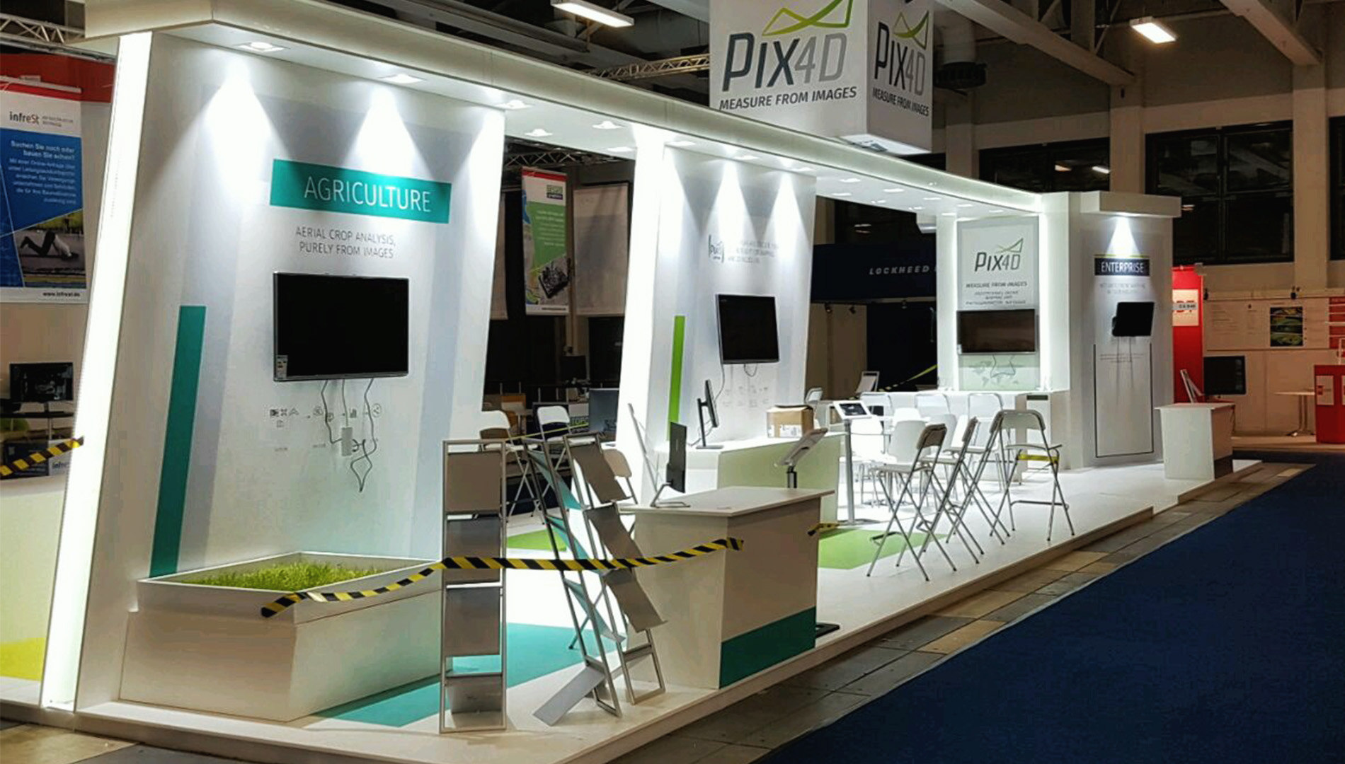 Pix4D Stand